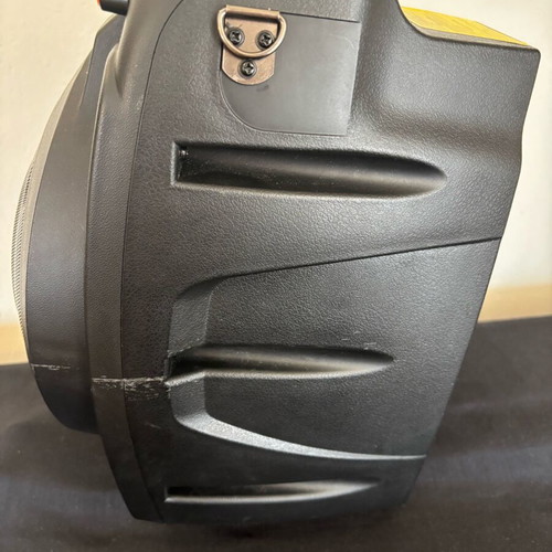 Akai speaker used with charging cable