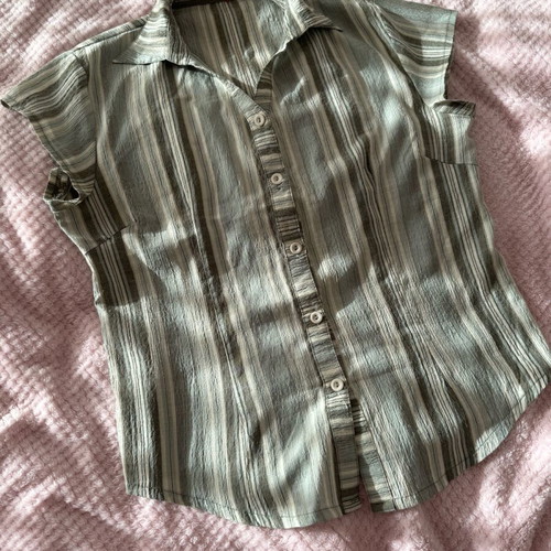 Short-sleeve pajama shirt like new, multicolor size M