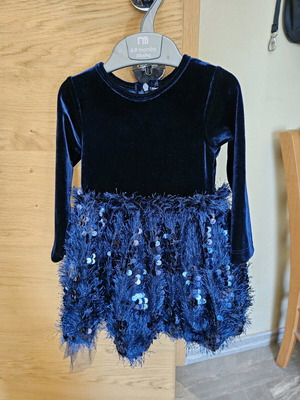 Φόρεμα για κοριτσάκι 2 ετών σαν καινούργιο, σκουρο μπλε βελούδο