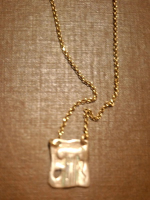 Hermina Athens short necklace like new, gold and silver