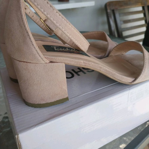 Tsoukalas Shoes pink sandals like new, size 37, low heel