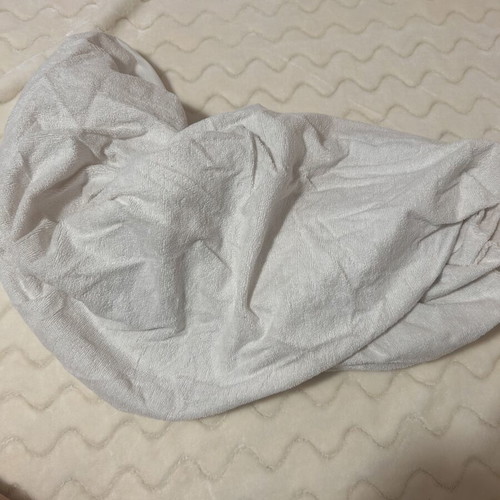 Crib sheets used, pack of 7 for girls with waterproof fitted sheet