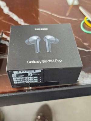 Samsung Galaxy Buds3 Pro Silver σαν καινούργια