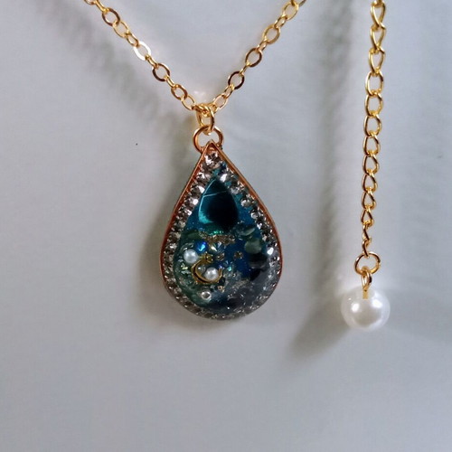 Handmade necklace blue and gold with pearl and rhinestones, new