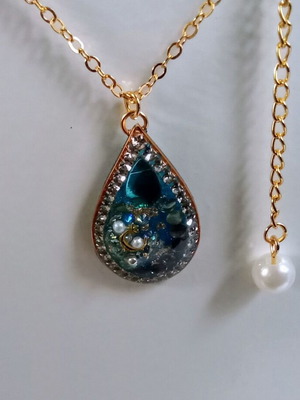 Handmade necklace blue and gold with pearl and rhinestones, new