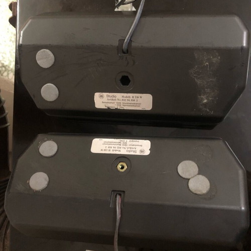 StudioTechnik 2x130w speakers used, bass reflex 3way system