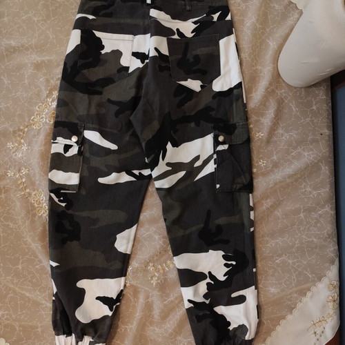 Military pants like new, size medium, multicolor