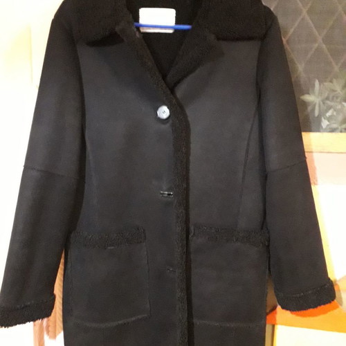 Zara coat used, black suede, size L