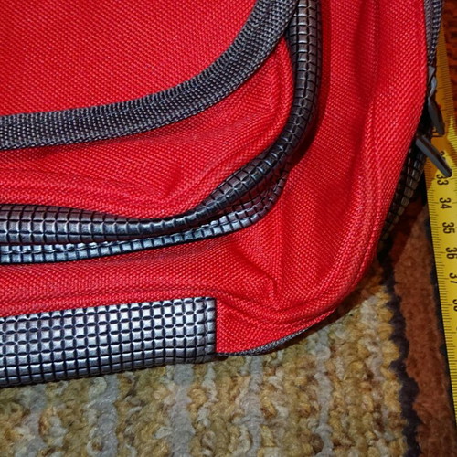 Ducati bag set like new, red