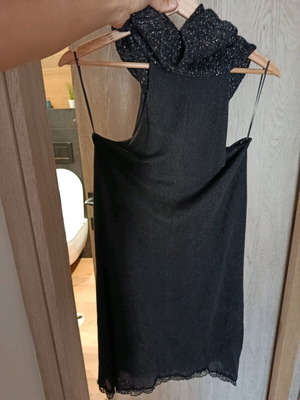 BSB dress black with gold details like new