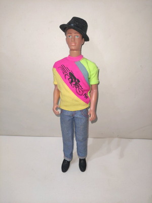 Sindy Paul doll used with wear on shirt