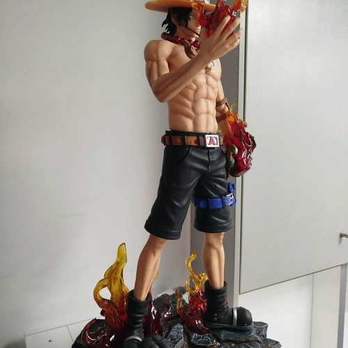 One Piece Portgas D. Ace collectible figure like new