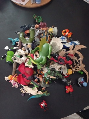 Various figures, about 70 pieces