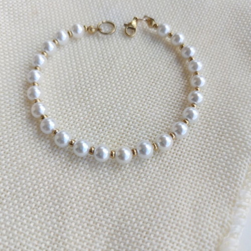 Handmade bracelet with natural pearls and stainless steel, new