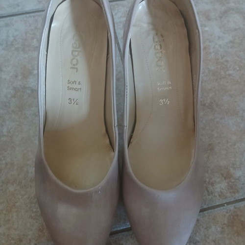 Gabor pumps used, size 36-36.5, sapio milo shade