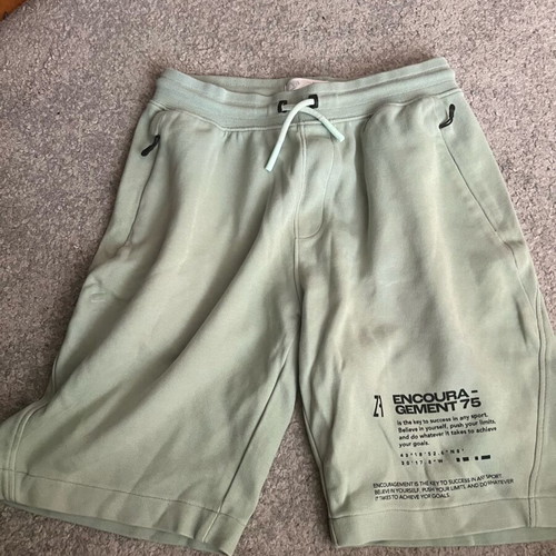 Zara shorts size S like new