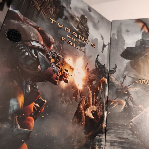 Starcraft II Heart of the Swarm expansion set like new for PC