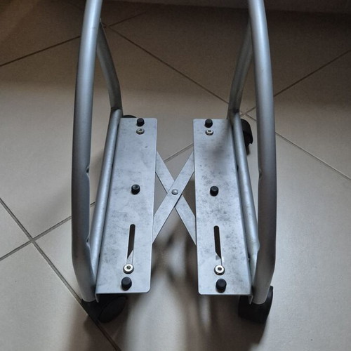 Adjustable wheeled computer tower stand