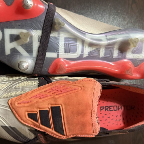 Adidas Predator Elite football boots, size 48, pair