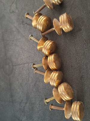 Metal cabinet knobs used, pack of 8