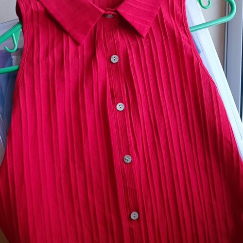Shein dress, shirt, and crop top bundle new, size M, pink and red