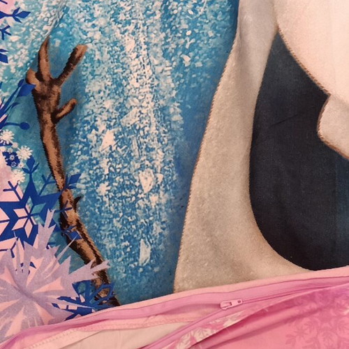 Elsa and Anna Duvet Cover Set like new, 140x200 cm, pillowcase 70x90 cm