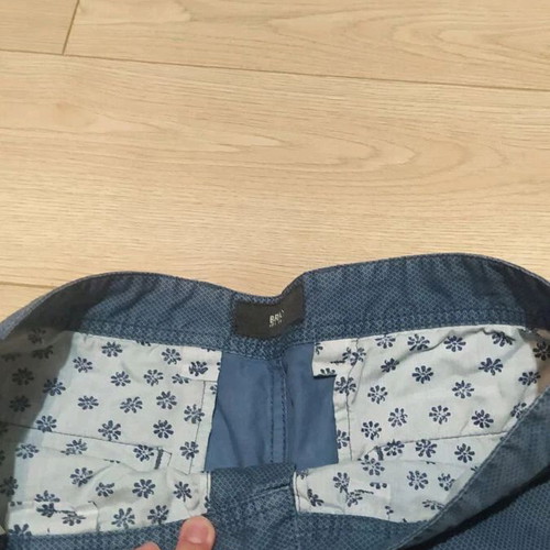 Men's shirt and shorts set like new, size M