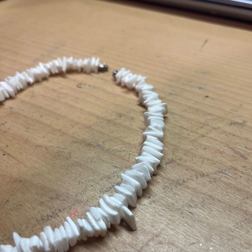 Necklace new summer white