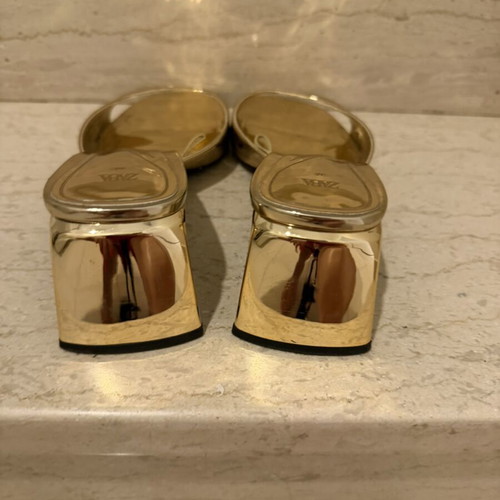 Zara gold mules like new, size 36