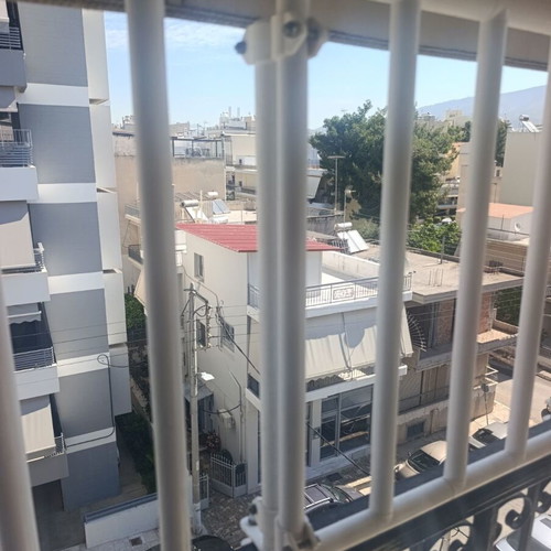 Balcony child safety railings used, white, 17m length