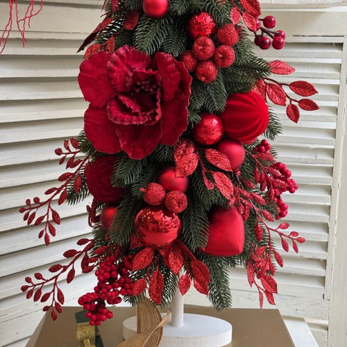 Handmade Christmas tree decoration, red, 50 cm
