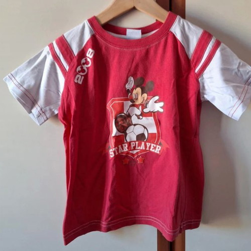 Disney T shirt red and white like new, size 4 years