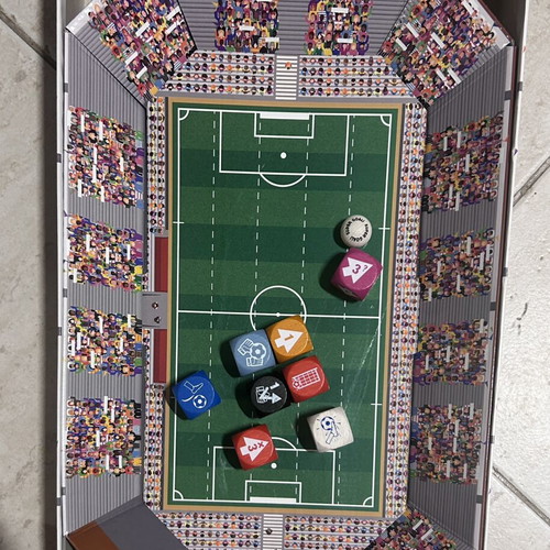 Super Goal board game with 3D football field like new