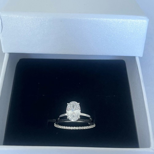 Silver ring set with zircon, new, size 55, 925 stamp