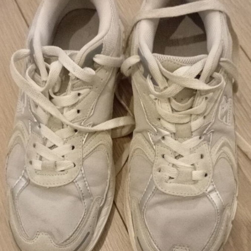 Starter athletic shoes size 39 used, white and gray
