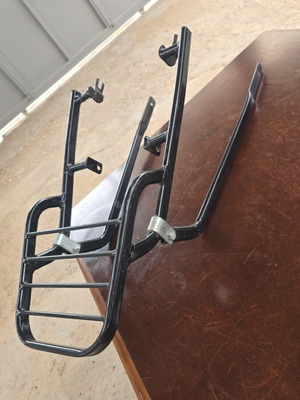 Σχάρα για μηχανάκι Kawasaki σαν καινούργιο