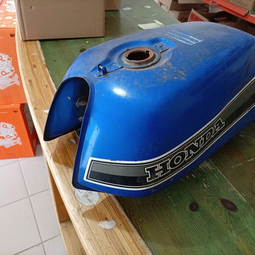 Honda 250-400 N fuel tank used, no rot