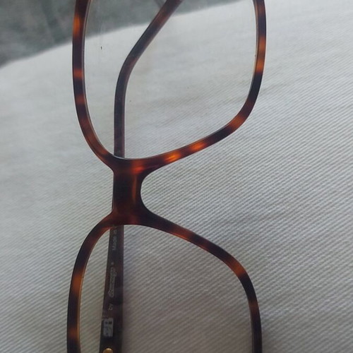 Vintage Tortoiseshell Square Eyeglass Frame like new, Italian