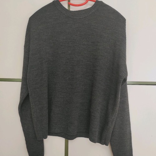 LCW sweaters set of 2, like new, gray and burgundy