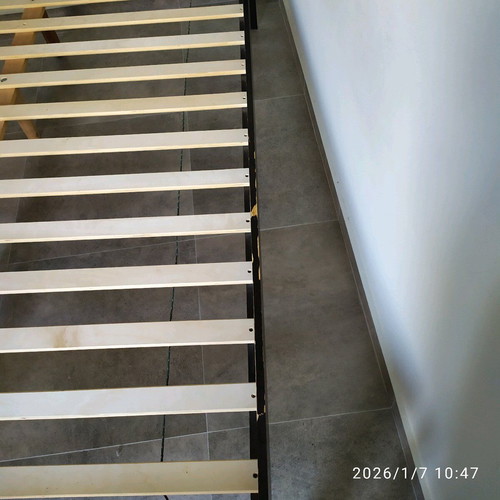 Double bed 160x200 like new