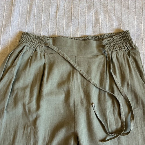 ALE Khaki Linen Blend Pleated Cropped Pants size S, like new