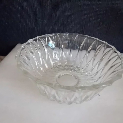 Small vintage glass salad bowl used, 20cm diameter