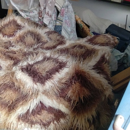 Flokati rug full wool in excellent condition 1.8x2.20 like new