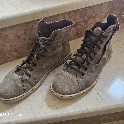 Casual men's shoes used, beige and brown, size 44