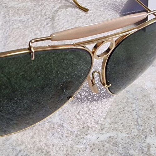 Ray Ban RB3 Tru-Green UV Shooting Aviator sunglasses like new