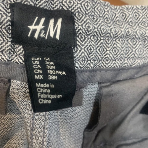 H&M Men's Bermuda Shorts like new, size XL, white and grey