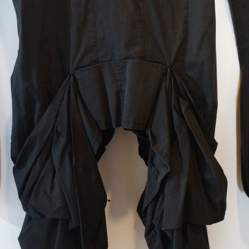 No Name women's shirt small black like new with unique cut