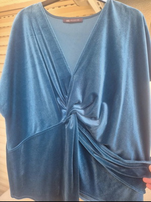 Velvet top Marks & Spencer like new, blue, size 5XL