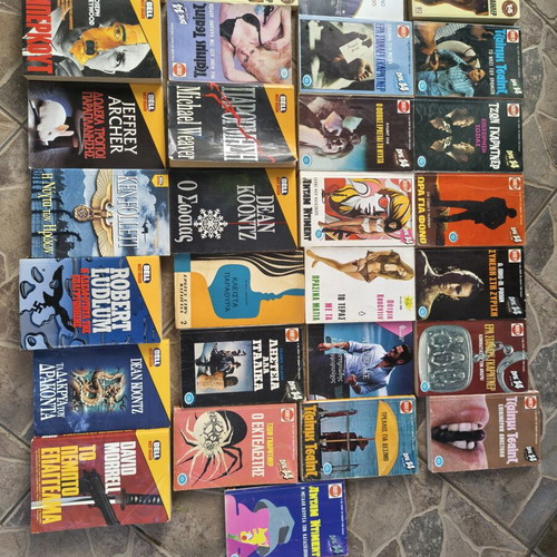 Retro paperback book collection used, crime and thriller genres