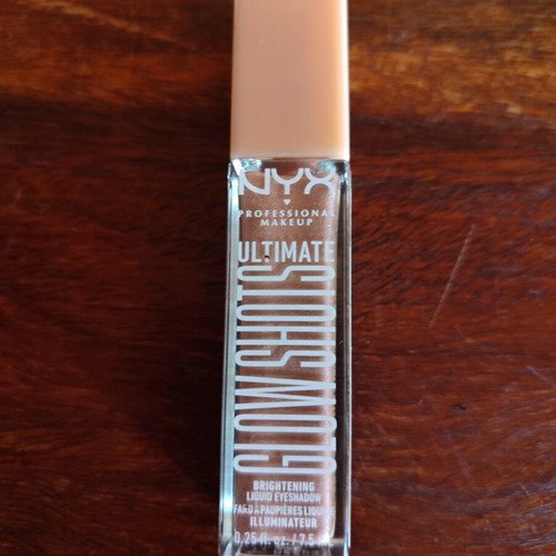 Nyx liquid eyeshadow shade 09 like new